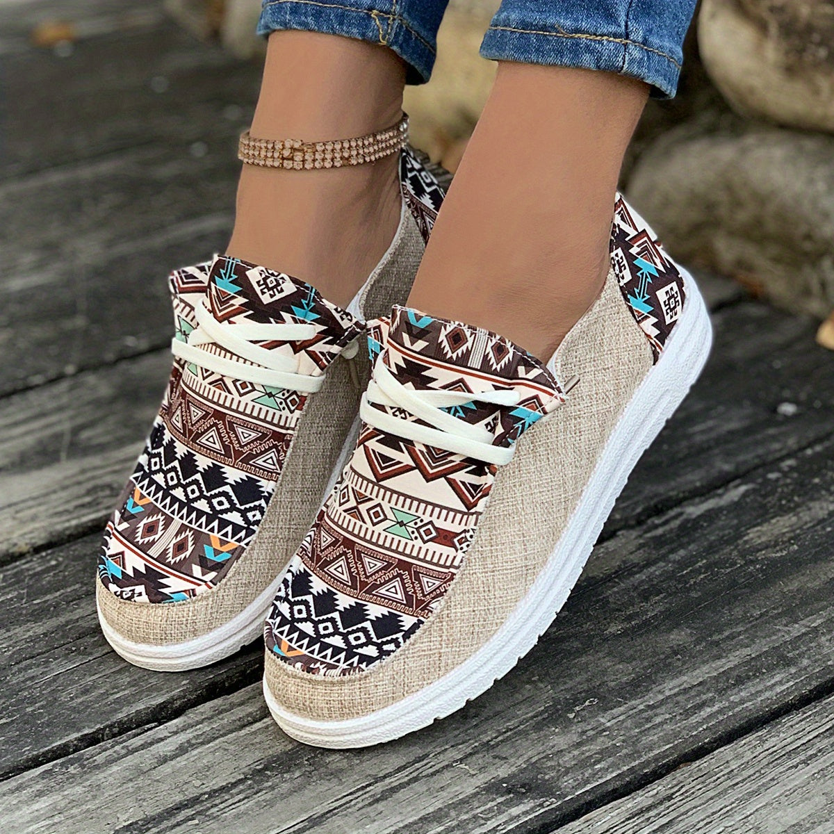 Women's Tribal Pattern Canvas Shoes, Casual Round Toe Low Top Flat Sneakers, Lightweight Outdoor Walking Shoes