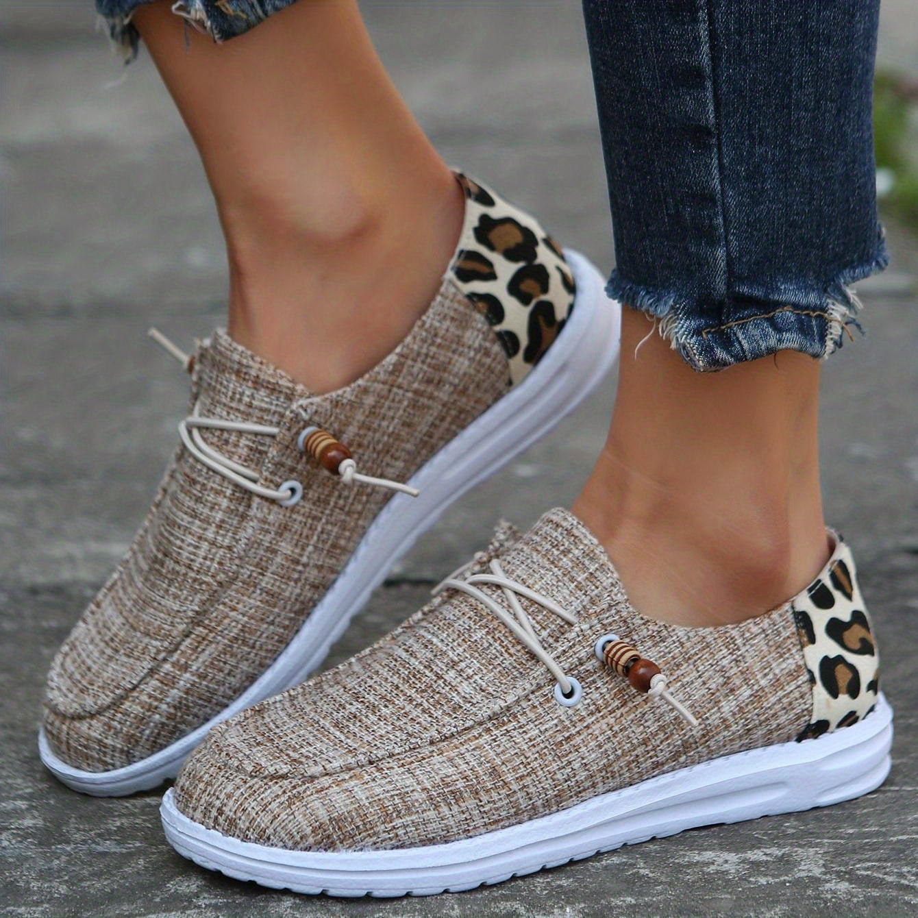 Women's Casual Flat Loafers, Round Toe Leopard Print Slip On Low Top Canvas Shoes, Comfy Flat Sneakers